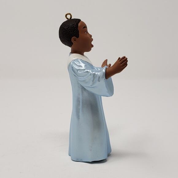 1995 Hallmark Joy to the World Handcrafted Keepsake Holiday Christmas Ornament. - Picture 6 of 6